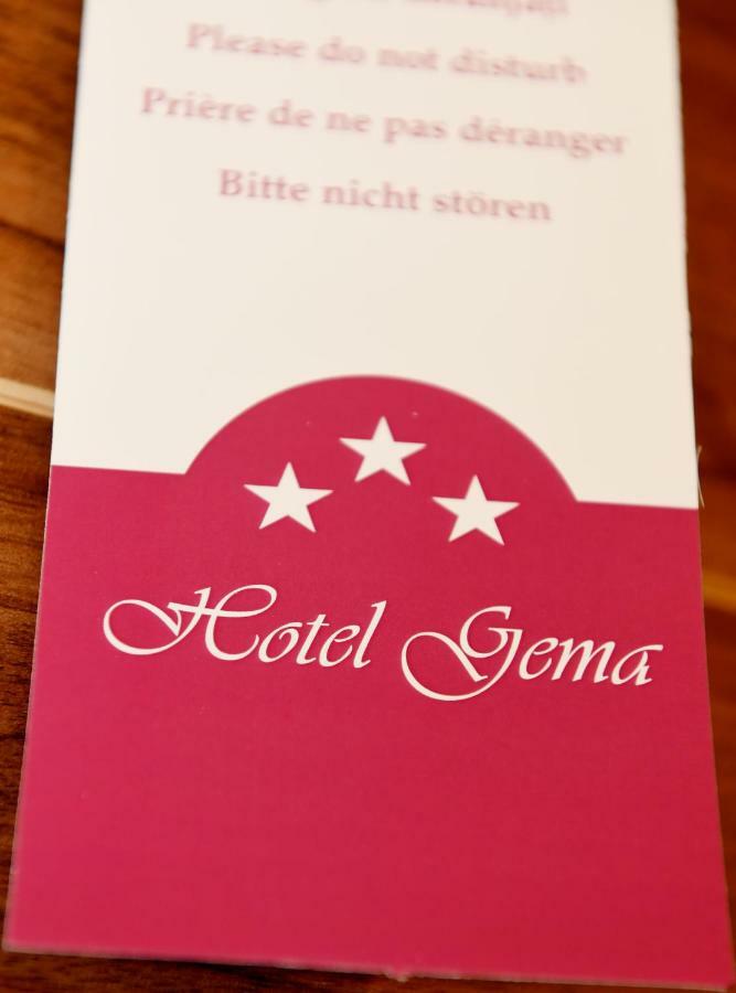Hotel Gema ブラショフ エクステリア 写真